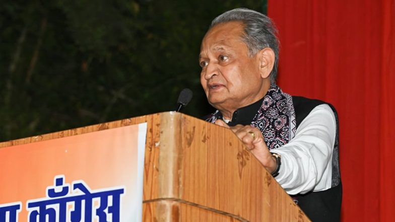 केंद्रीय जांच एजेंसियों की विपक्ष के नेताओं पर कार्रवाई से किसी को भी अचंभा नहीं: अशोक गहलोत