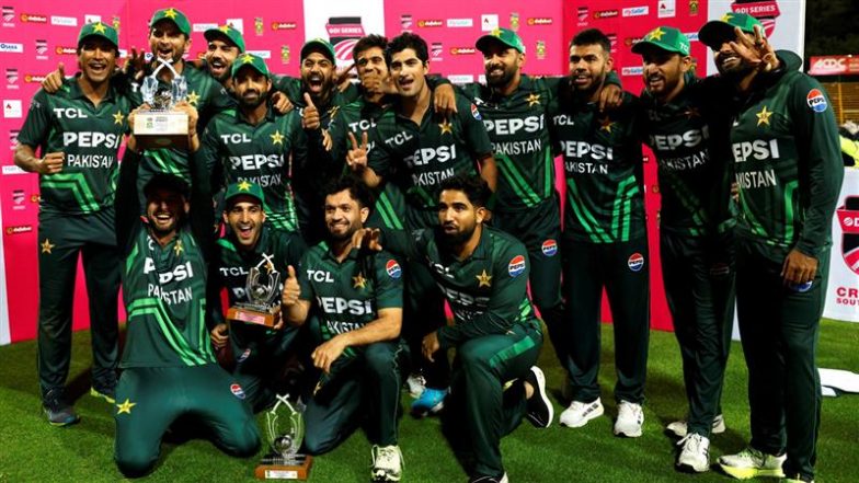 Pakistan Milestone: पाकिस्तान क्रिकेट टीम ने रचा इतिहास, दक्षिण अफ्रीका की सरजमीं पर वनडे सीरीज में क्लीन स्वीप करने वाली बनी दुनिया की पहली टीम