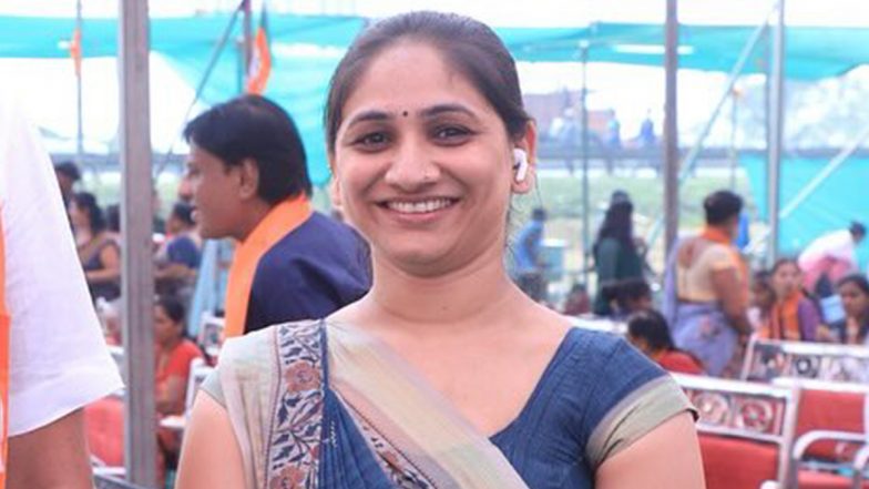 BJP Leader Deepika Patel Commits Suicide: सूरत में बीजेपी की नेता दीपिका पटेल ने की आत्महत्या, परिजनों ने जताया हत्या का शक, राजनीति में खलबली