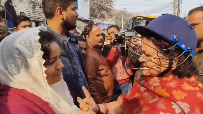 VIDEO: अतिक्रमण हटाने पहुंची टीम, कानपुर के सीसामऊ की MLA नसीम सोलंकी ने हाथ जोड़कर मेयर से लगाई गुहार, मांगी मोहलत; मेयर बोली, 'एक सेकंड का समय नहीं दूंगी'