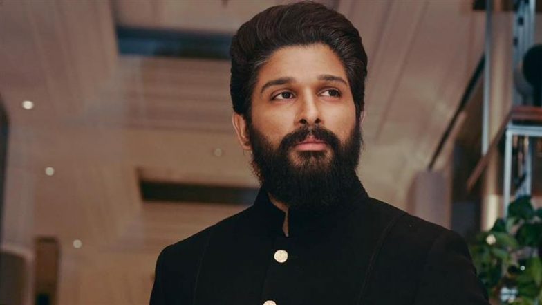 Allu Arjun Meets Hyderabad Stampede Victim Sri Tej: अल्लू अर्जुन ने हैदराबाद भगदड़ के पीड़ित श्री तेज से अस्पताल में की मुलाकात, 'पुष्पा 2' स्क्रीनिंग के दौरान हुई थी त्रासदी (Watch Video)