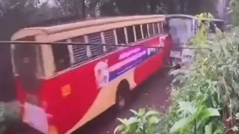 Accident Caught on Camera in Kerala: कन्नूर में कल्लेरीराममाला के पास 2 केएसआरटीसी बसों में टक्कर के कारण 34 यात्री घायल, देखें भयावह वीडियो