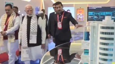 VIDEO: PM मोदी राजस्थान के दौरे पर, जयपुर में एक प्रदर्शनी में कारीगरों और शिल्पकारों से की बातचीत