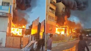 Pune Fire: पुणे में एक दुकान में लगी भीषण आग, दमकल की 6 गाड़ियां मौके मौजूद, देखें VIDEO