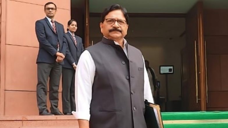 Ravindra Waikar Car Accident: रविंद्र वायकर की कार का मुंबई के जोगेश्वरी में एक्सीडेंट, टेम्पों ने मारी टक्कर;  शिवसेना MP सुरक्षित; VIDEO