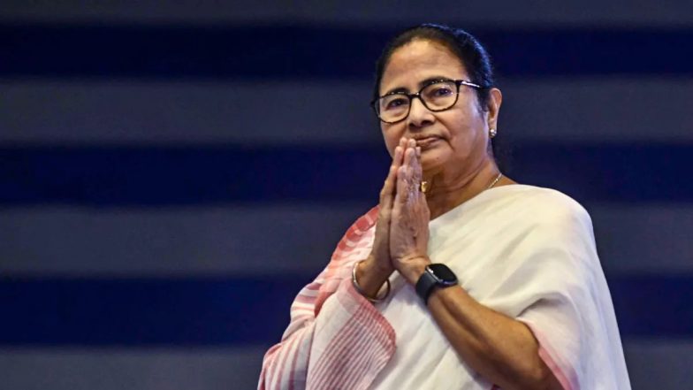 पश्चिम बंगाल में हिंसा फैलाने के लिए बाहर से दंगाइयों को लाया जा रहा है: मुख्यमंत्री ममता