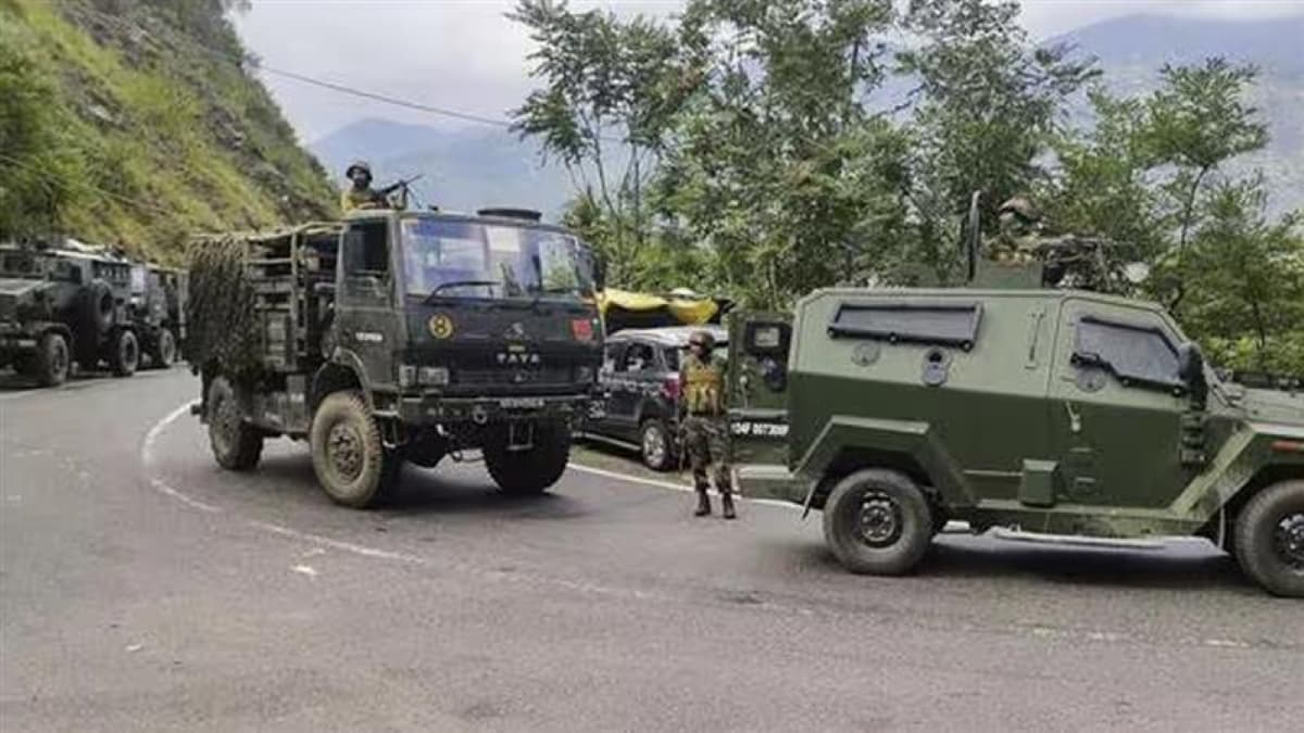J&amp;K Encounter: उधमपुर में सुरक्षाबलों और आतंकियों के बीच मुठभेड़, एक जवान शहीद