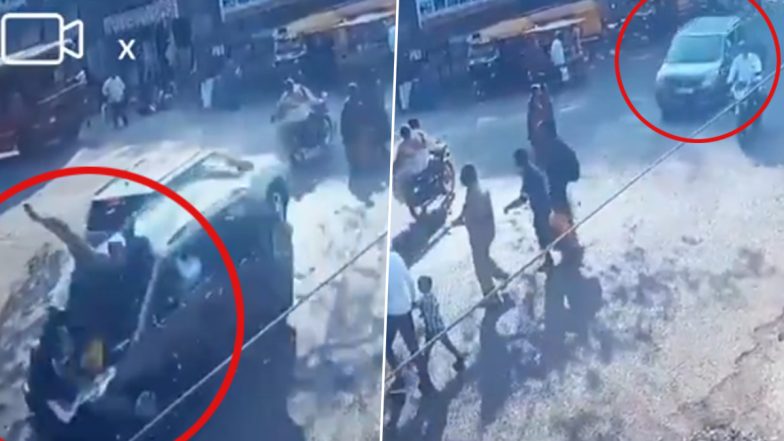 Satara Road Accident: सड़क पार कर रहे 5 लोगों को तेज रफ़्तार कार ने मारी टक्कर, 1 की मौत, सातारा के वाई का वीडियो आया सामने (Watch Video)