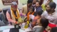 VIDEO: कानपुर में BJP जिलाध्यक्ष के नामांकन पर हंगामा, चुनाव प्रभारी को गुस्से में दिया जूतों का बुके, वीडियो आया सामने