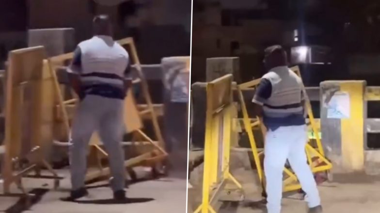 Video Video: शख्स ने की बेशर्मी की हदें पार! नागपुर पुलिस के बैरिकेड पर करने लगा पेशाब, एक युवक ने टोका तो गाड़ी लेकर मौके से निकला