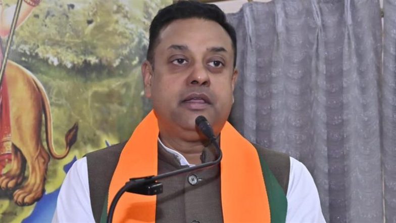 मणिपुर में बस पर लिखा राज्य का नाम छिपाने की घटना गलतफहमी से हुई: संबित पात्रा