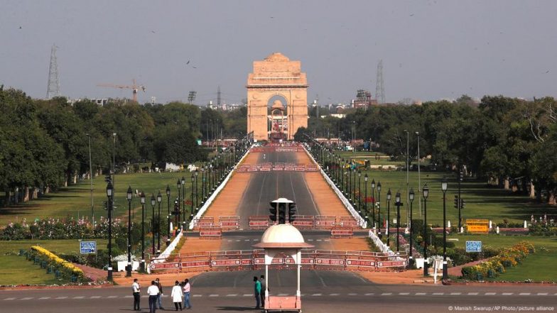 दिल्ली में प्रति व्यक्ति आय से 100 गुना ज्यादा है उम्मीदवारों की औसत संपत्ति