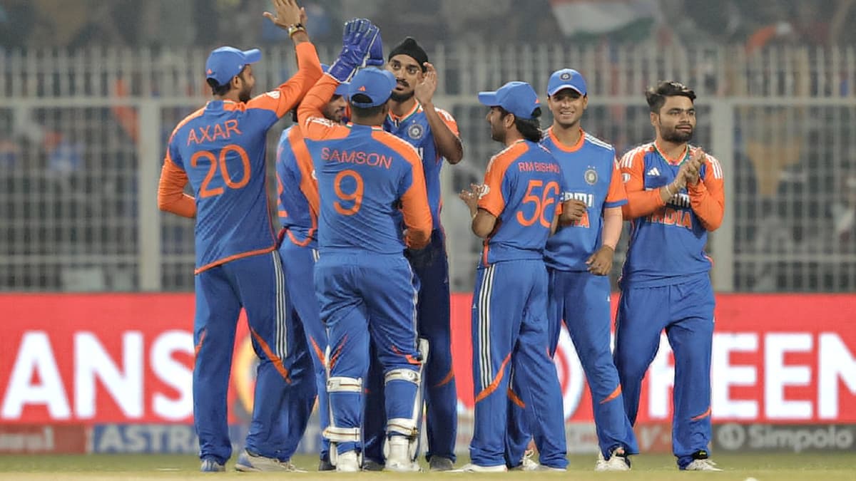 India vs England, 5th T20I Match Live Score Update इंग्लैंड की टीम को