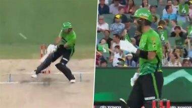 Glenn Maxwell Reverse Sweep Six Video: सिडनी सिक्सर्स के खिलाफ ग्लेन मैक्सवेल ने लगाया शानदार रिवर्स स्वीप छक्का, खेली ताबड़तोड़ अर्धशतकीय पारी