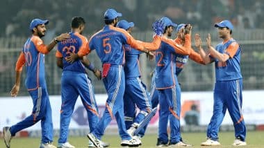 IND vs ENG, 4th T20I Match Live Score Update: इंग्लैंड की आधी टीम लौटी पवेलियन, हैरी ब्रूक को वरुण चक्रवर्ती ने किया आउट