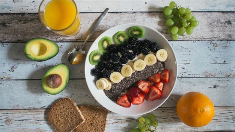 Cholesterol Control: सुबह की इन 6 आदतों से कम करें बैड कोलेस्ट्रॉल, अच्छी रहेगी हार्ट हेल्थ