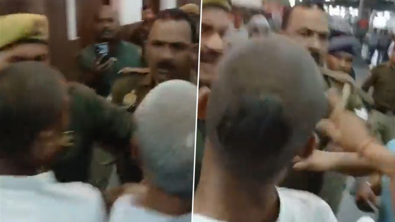 VIDEO: ट्रेन में चढ़ते समय टीटीई ने यात्री से की मारपीट, यात्रियों ने मिर्ज़ापुर रेलवे स्टेशन पर जमकर किया हंगामा, कार्रवाई की मांग