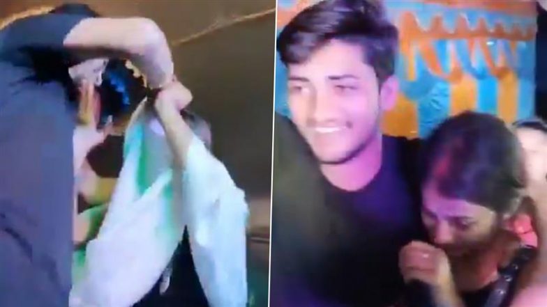 Viral Video: बिहार के युवक ने ऑर्केस्ट्रा डांसर की मांग में भरा सिंदूर, स्टेज पर ही रचाई शादी