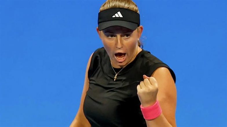 Qatar Open 2025: कतर ओपन के सेमीफाइनल में जेलेना ओस्टापेंको ने इगा स्वीयाटेक को हराया, फाइनल में बनाई जगह