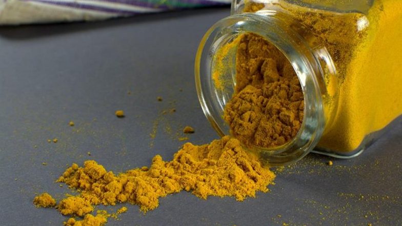 Many Benefits of Turmeric and Water: हल्दी-पानी के कई फायदे ब्लड प्यूरिफिकेशन, कैंसर की रोकथाम में भी कारगर