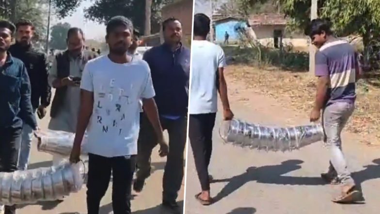 Chattisgarh Election: चुनाव से पहले बांटे गए पैसे और अब बीजेपी प्रत्याशी के बेटे ने मतदाताओं को बांटी बाल्टियां, कांग्रेस के कार्यकर्ताओं ने की जब्त, सूरजपुर की घटना (Watch Video)