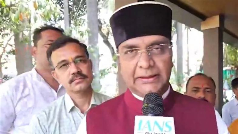 बागेश्वर धाम में कैंसर अस्पताल का भूमिपूजन प्रसन्नता की बात: विश्वास सारंग