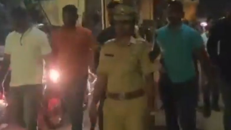 VIDEO: पुणे के येरवडा परिसर में 12 ऑटो रिक्शा और 2 मोटरसाइकिल की तोड़फोड़ करनेवाला आरोपी गिरफ्तार, पुलिस ने निकाली परेड