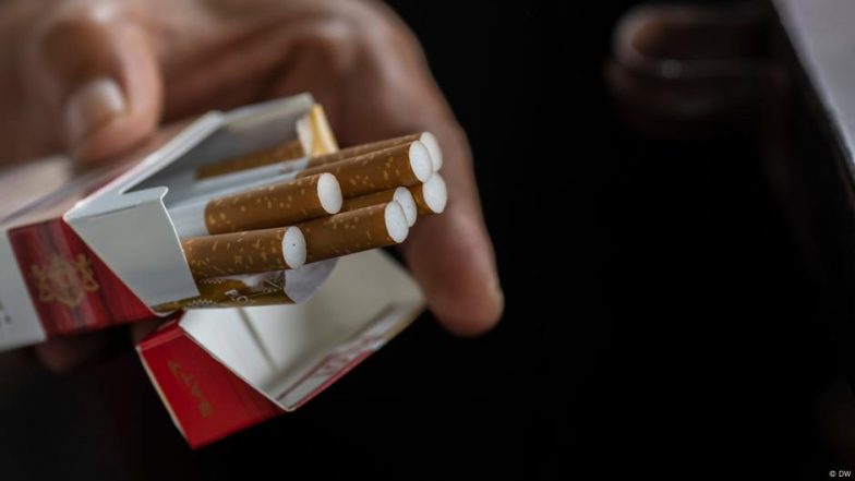 सिगरेट न पीने वालों में बढ़ रहा है फेफड़ों का कैंसर: रिपोर्ट