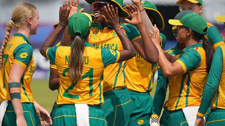 IND vs SA, Women's U19 T20 World Cup 2025 Final Live Score Updates: भारतीय महिला अंडर-19 टीम को लगा पहला झटका, कायला रेनेके की शिकार बनी जी कमलिनी
