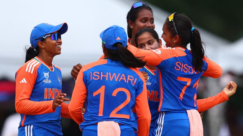 IND vs SA, Women's U19 T20 World Cup 2025 Final Live Score Updates: दक्षिण अफ्रीका महिला अंडर-19 टीम&nbsp;को लगा 9वां झटका, वैष्णवी शर्मा ने एक ओवर में टीम इंडिया को दिलाई दोहरी सफलता