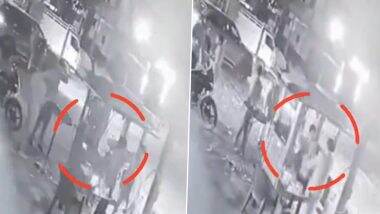 VIDEO: पुलिस की दबंगई! सड़क किनारें लगे ठेले पर पहुंचे दरोगा, देर रात तक खुला रखने के लिए मालिक को जड़े कई थप्पड़, गाजियाबाद के नंदग्राम का वीडियो आया सामने