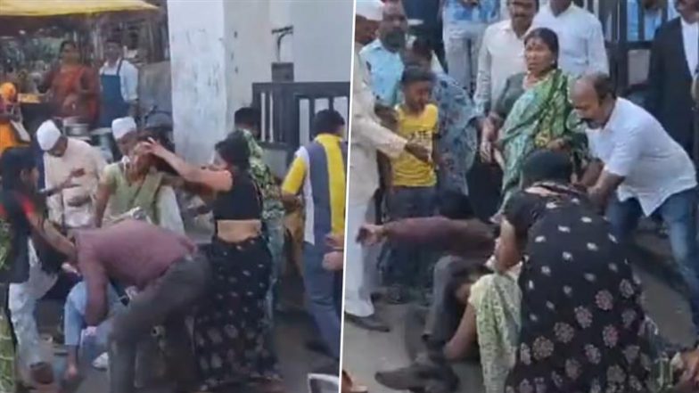 Viral Video: युद्ध का मैदान बना अदालत परिसर, कोर्ट के बाहर सास-बहू में जमकर लते लात घूंसे