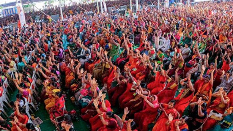 Ladki Bahin Yojana: लाडकी बहिन योजना के लाभार्थियों के लिए चौंकाने वाली खबर, सख्त नियमों से हजारों महिलाओं को लगेगा झटका