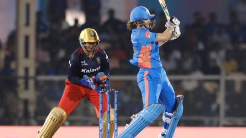 RCB W vs MI W, WPL 2025 7th Match Pitch Report And Weather Update: बेंगलुरु में आरसीबी की बल्लेबाज मचाएंगी कोहराम या मुंबई इंडियंस की घातक गेंदबाजी करेगी प्रहार, मैच से पहले जानें पिच रिपोर्ट और मौसम का हाल
