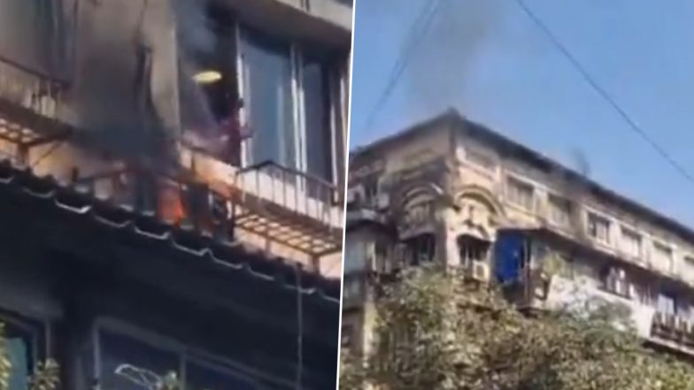 Fire In Kalbadevi: मुंबई के कालबादेवी के लोहार चॉल में लगी आग, कड़ी मशक्कत के बाद पाया गया काबू; देखें VIDEO