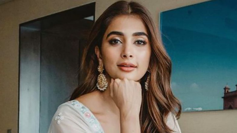 Pooja Hegde ने इंटरव्यू में &lsquo;लकी&rsquo; कहने पर जताई नाराजगी, कहा- &lsquo;आपको क्या प्रॉब्लम है?&rsquo; (Watch Video)