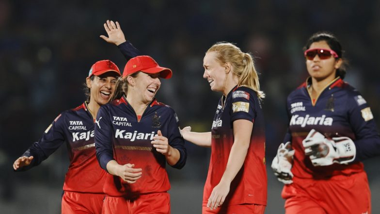 RCB W vs UP W WPL 2025 Live Streaming: महिला प्रीमियर लीग के नौवें मैच में रॉयल चैलेंजर्स बेंगलुरु और यूपी वॉरियर्स के बीच मुकाबला, यहां जानें कब-कहां और कैसे देखें लाइव प्रसारण