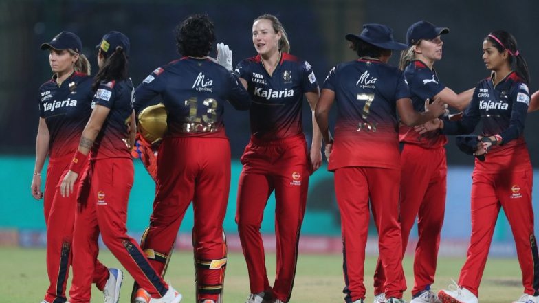 DC W vs RCB W, WPL 2025 Mini Battle: महिला प्रीमियर लीग में दिल्ली कैपिटल्स बनाम रॉयल चैलेंजर्स बेंगलुरु मैच के मिनी बैटल में इन अहम खिलाड़ियों के बीच होगी टक्कर, जानिए कौन किस पर पड़ेगा भारी?