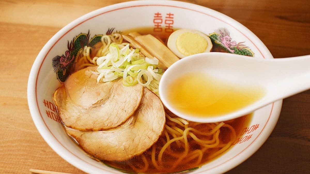 जापानी Ramen रेस्टोरेंट के मालिक ने निगेटिव रीव्यू देने वाले कस्टमर की तलाश करने वाले को इनाम देने का किया ऐलान