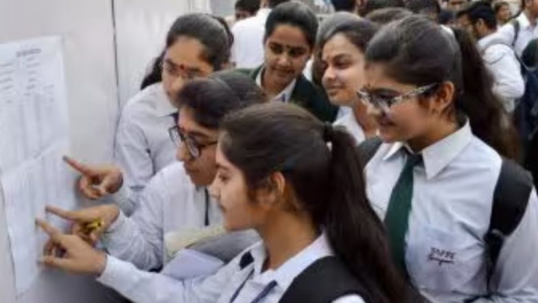 CBSE Board Exam 2025: सीबीएसई बोर्ड परीक्षाएं शनिवार, 15 फरवरी से होंगी शुरू, 44 लाख से अधिक छात्र होंगे शामिल; जानें अहम गाइडलाइन्स और जरूरी निर्देश