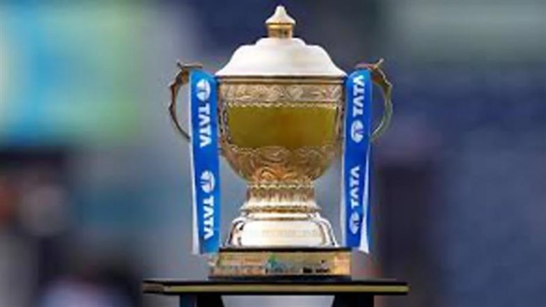IPL 2024 Trophy Tour: केकेआर का 'आईपीएल 2024 ट्रॉफी टूर' कूच बिहार पहुंचा