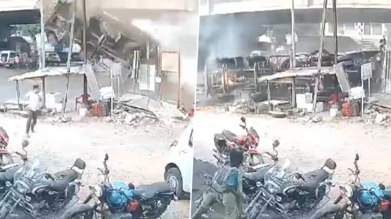 Palghar Road Accident: मनोर इलाके में केरोसिन से भरा टैंकर पुल से गिरा, खौफनाक वीडियो आया सामने