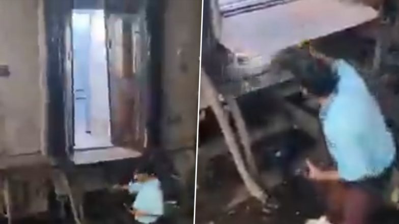 Chandauli Train Accident: यूपी के चंदौली में बड़ा रेल हादसा टला! नंदन कानन एक्सप्रेस दो हिस्सों में बंटी, घंटों बाद जोड़ा गया ट्रेन का कपलिंग