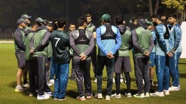 PCB's Major Pay Cut: पाकिस्तान क्रिकेट बोर्ड ने खिलाड़ियों को दिया तगड़ा झटका! नेशनल T20 कप 2025 में प्लेयर्स को प्रति मैच मिलेंगे सिर्फ 3000 रुपये, फीस में 75% की कटौती