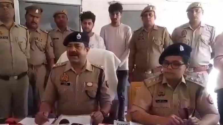 Ghaziabad: दंगा भड़काने और पड़ोसी गौशाला में मांस फेंकने के आरोप में 2 लोग गिरफ्तार, देखें वीडियो