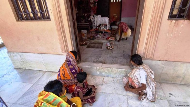 बंगाल में आज भी कितनी गहरी हैं छुआछूत की जड़ें