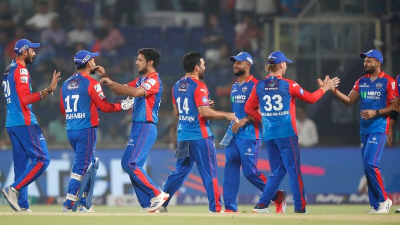 Delhi Beat Chennai, IPL 2025 17th Match Scorecard: चेन्नई सुपर किंग्स को हराकर दिल्ली कैपिटल्स ने लगाई जीत की 'हैट्रिक', बल्लेबाजों के बाद गेंदबाजों ने मचाया कोहराम; यहां देखें CSK बनाम DC मैच का स्कोरकार्ड