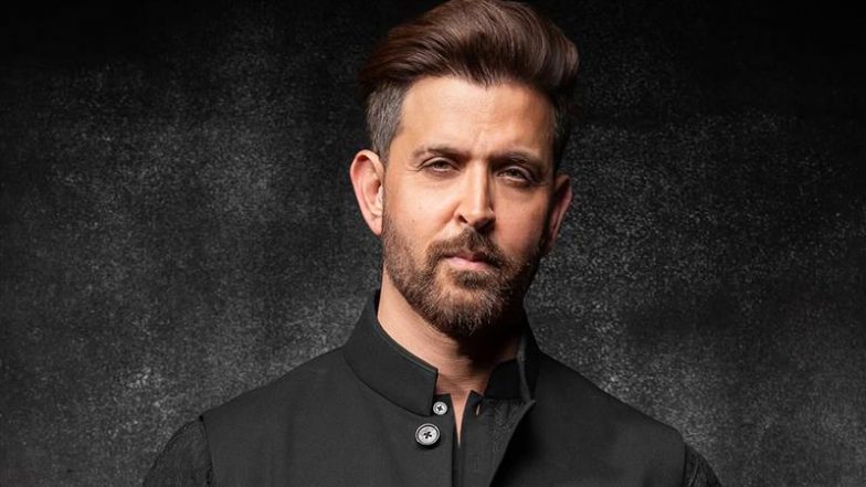 Hrithik Roshan Spotted with Injury: जख्मी हालत में स्पॉट हुए ऋतिक रोशन, War 2 की शूटिंग में लगेगा वक्त