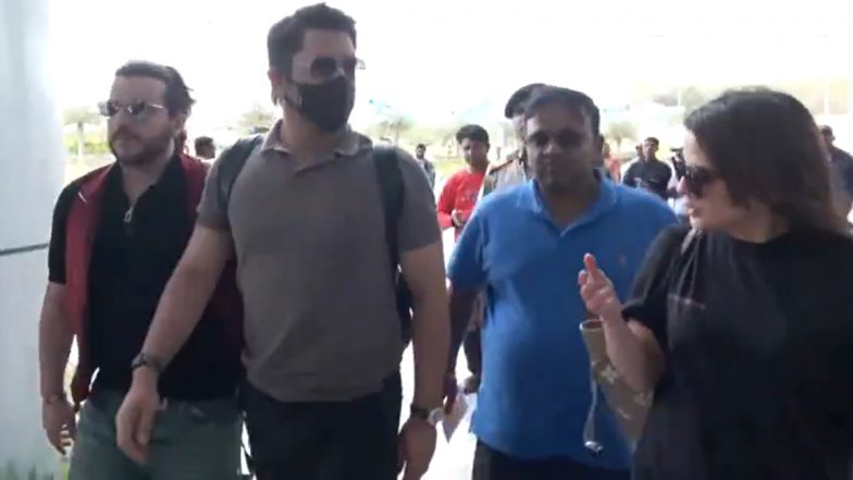VIDEO: भारतीय क्रिकेटर ऋषभ पंत की बहन की शादी में शामिल होने के बाद MS धोनी पत्नी के साथ घर के लिए हुए रवाना