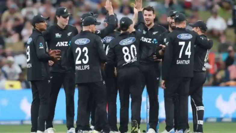 IND vs NZ, ICC Champions Trophy 2025 Final Match Live Score Update: भारत की आधी टीम लौटी पवेलियन, अक्षर पटेल को माइकल ब्रेसवेल ने किया आउट